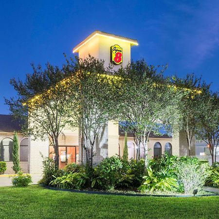 Super 8 By Wyndham San Antonio At I-10 Motel Exterior foto