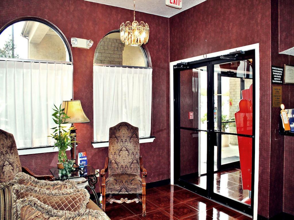 Super 8 By Wyndham San Antonio At I-10 Motel Exterior foto