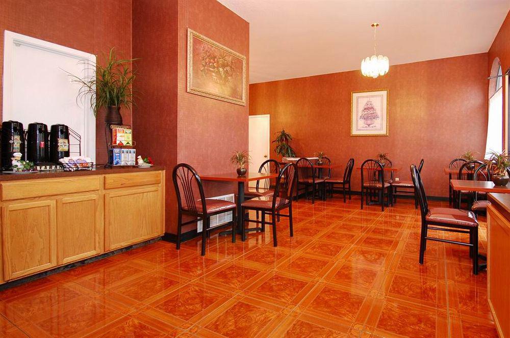 Super 8 By Wyndham San Antonio At I-10 Motel Restaurant foto
